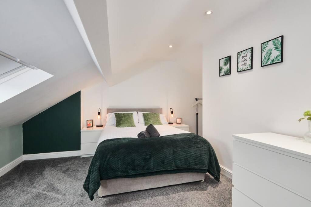 Apartamento Haw Hill House - Modern 4 Bed Normanton  Exterior foto